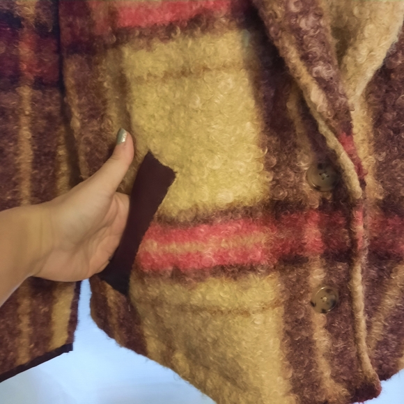 Plaid Wool-Blend Jacket - Picture 9 of 9